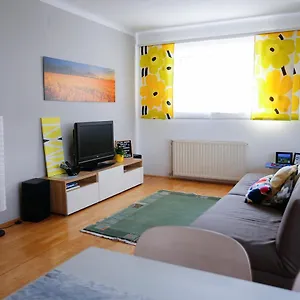  Apartment Goldenfields